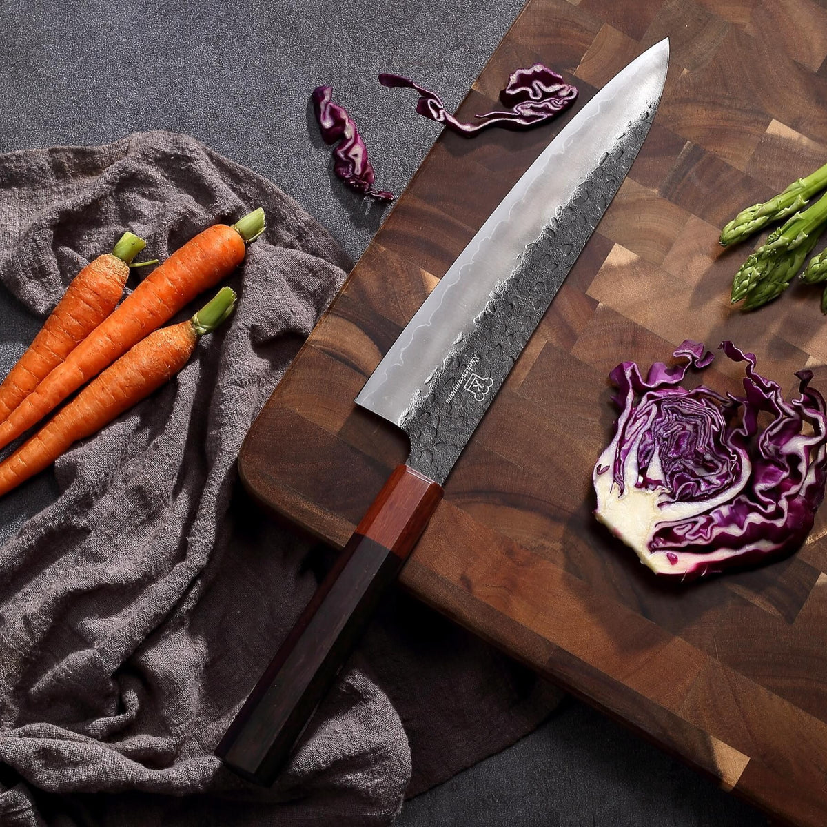 Burakku Chefmesser