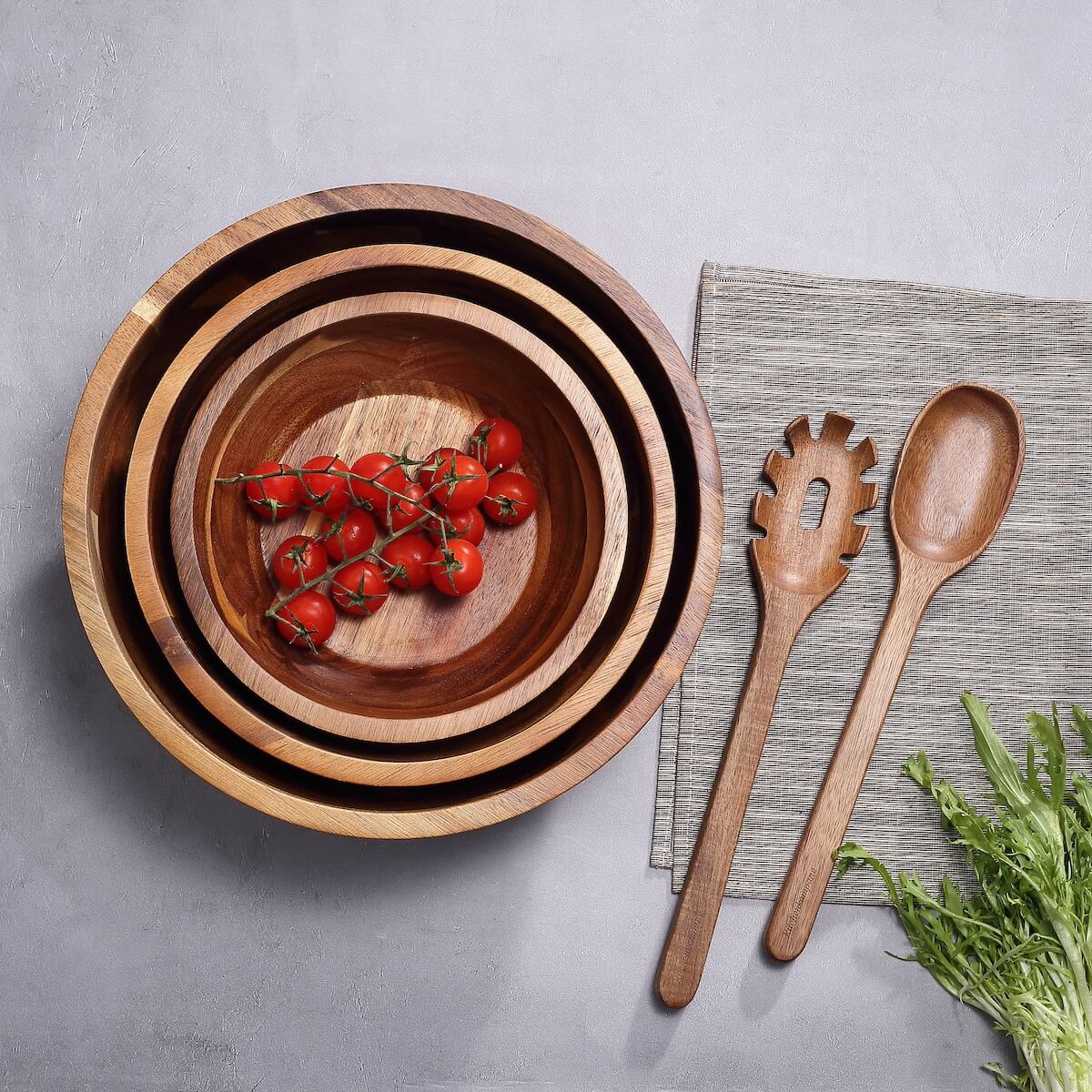 Mega Sparangebot: Passendes Salatgeschirr + Gewürzset