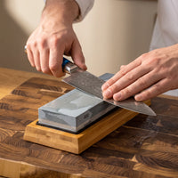 Aoki Damast Chefmesser & 2-in-1 Nass-Schleifstein